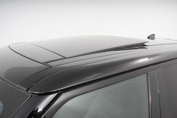 Land Rover Range Rover Sport P400e PHEV HSE Dynamic | Leder | Schuif / kantel / Panorama dak | Meridian sound system | Camera | Electrisch bedienbare achterklep | Standkachel