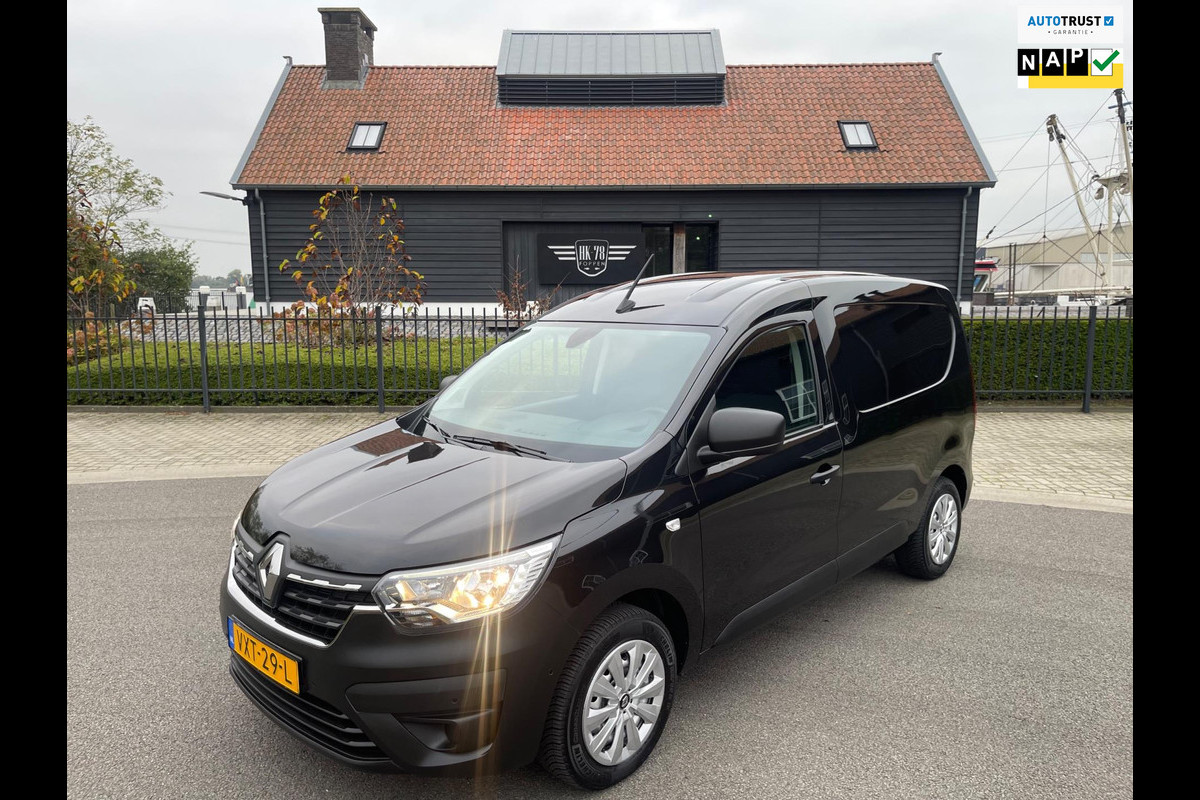 Renault Express 1.5 dCi 75 Comfort Airco/ecc Camera Navigatie Deels/Leer Trekhaak Renault Express 1.5 dCi 75 Comfort Airco/ecc Camera Navigatie Deels/Leer Trekhaak