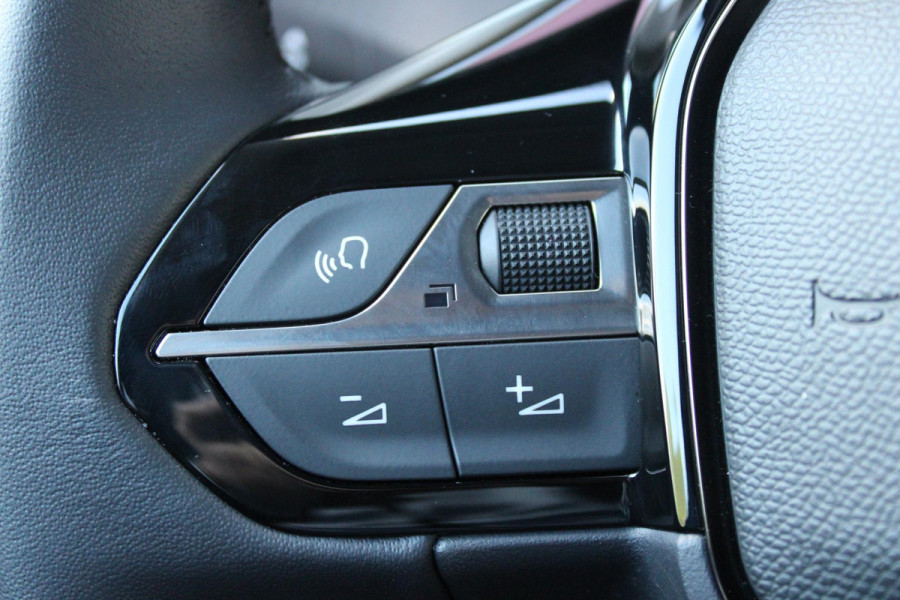 Peugeot e-208 EV STYLE 136PK 50 kWh | 3-FASE | ACHTERUITRIJ CAMERA | DAB+ RADIO | CLIMATE CONTROL | CRUISE CONTROL | LICHTMETALEN VELGEN | APPLE CARPLAY/ANDROID AUTO | KEYLESS START | LED KOPLAMPEN |