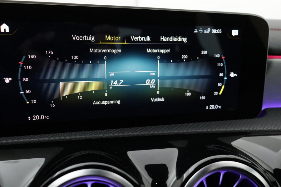 Mercedes-Benz CLA-Klasse 200 Business Solution AMG | VOL! | PANO | SFEER | Stoelverw | 1e eig | NL Auto | Dealer onderH |