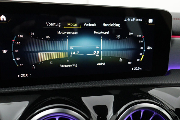 Mercedes-Benz CLA-Klasse 200 Business Solution AMG | VOL! | PANO | SFEER | Stoelverw | 1e eig | NL Auto | Dealer onderH |