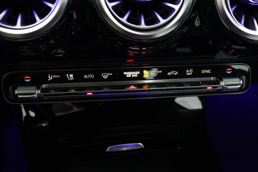 Mercedes-Benz CLA-Klasse 200 Business Solution AMG | VOL! | PANO | SFEER | Stoelverw | 1e eig | NL Auto | Dealer onderH |