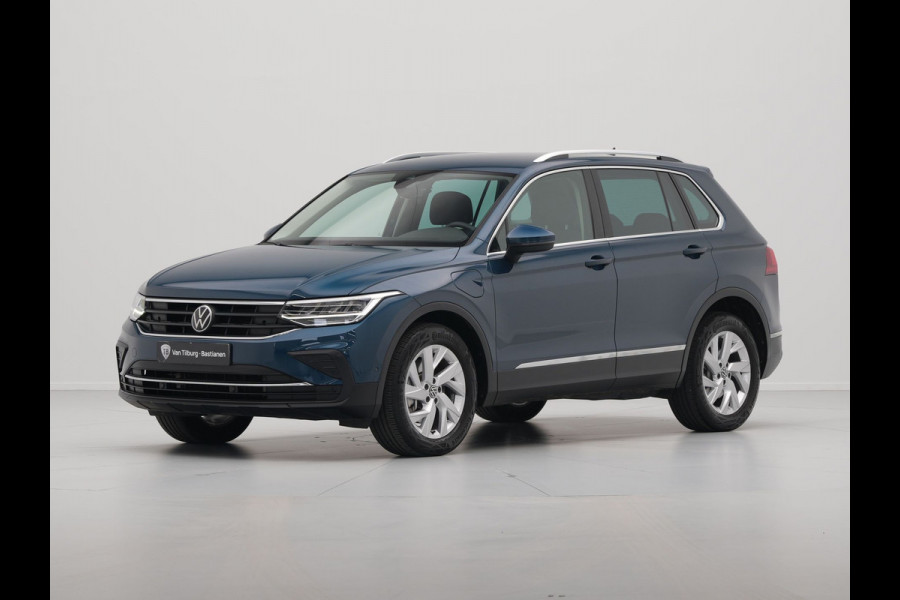 Volkswagen Tiguan 1.4 TSI 245pk eHybrid Life Navigatie Stoelverwarming Side Assist Acc 194