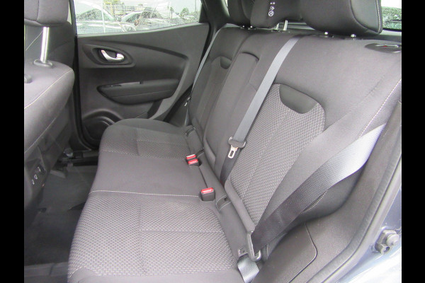 Renault Kadjar 1.3 TCe Limited 141 PK NAVI, PDC,CLIMA (occasion)