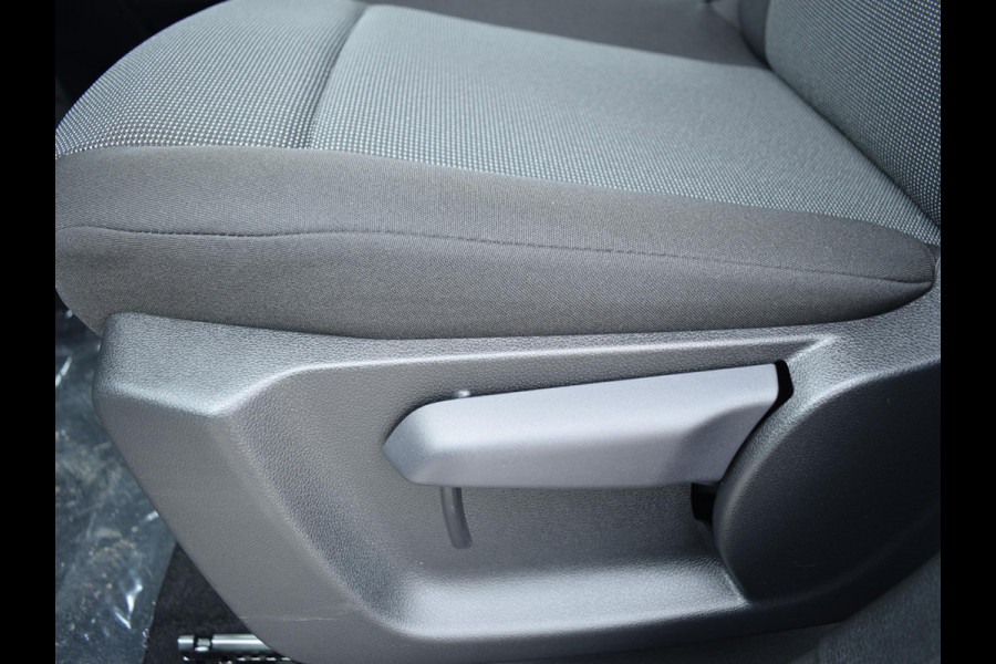 Citroën E-Berlingo 136 Flex Crewcab L2 50 kWh | 5 PERSOONS | GRIJS KENTEKEN | CARPLAY | NAVIGATIE