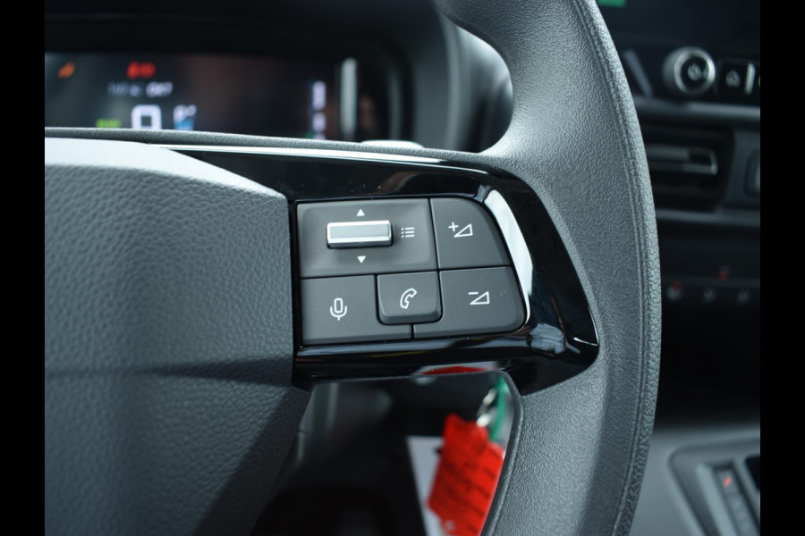 Citroën E-Berlingo 136 Flex Crewcab L2 50 kWh | 5 PERSOONS | GRIJS KENTEKEN | CARPLAY | NAVIGATIE