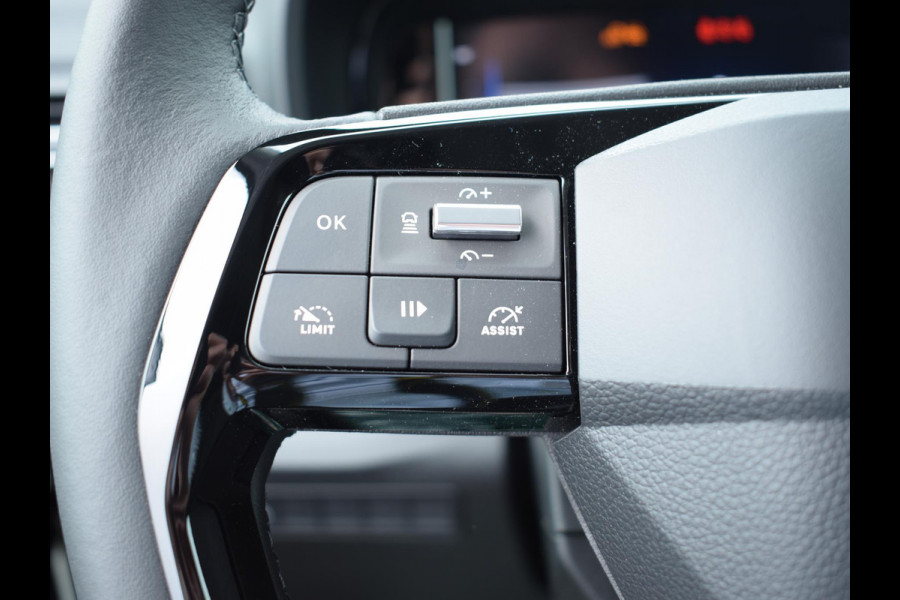 Opel Combo Electric 136 L1 50kWh | BETIMMERING | CAMERA + SENSOREN | NAVIGATIE