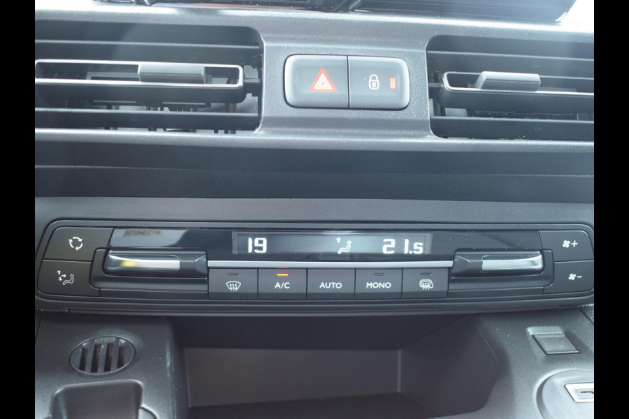 Opel Combo Electric 136 L1 50kWh | BETIMMERING | CAMERA + SENSOREN | NAVIGATIE