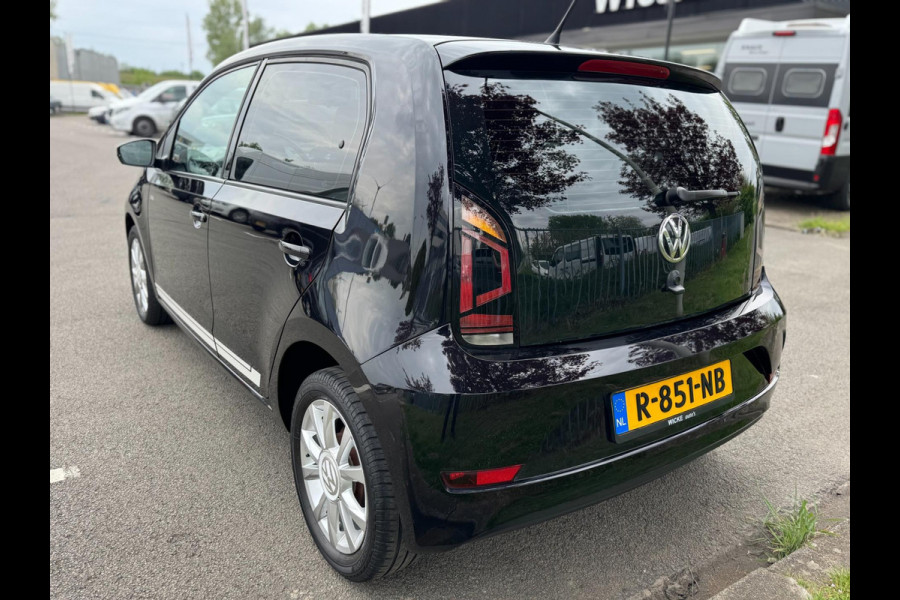 Volkswagen up! 1.0 BMT high up! CLUB Airco Bluetooth 5 deurs 75 PK