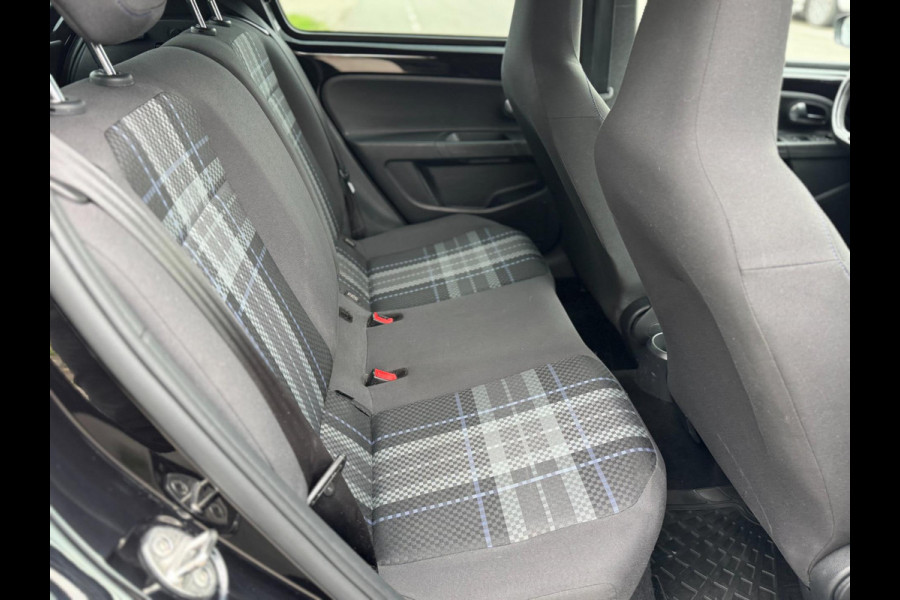 Volkswagen up! 1.0 BMT high up! CLUB Airco Bluetooth 5 deurs 75 PK