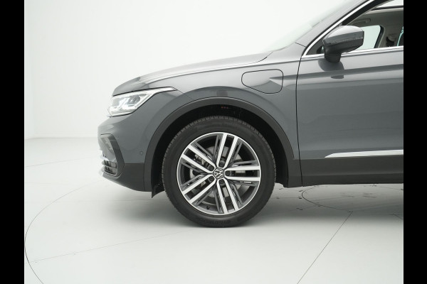 Volkswagen Tiguan 1.4 TSI 245pk eHybrid Elegance Panorama Camera Side Assist Matrix Led 158