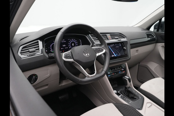 Volkswagen Tiguan 1.4 TSI 245pk eHybrid Elegance Panorama Camera Side Assist Matrix Led 158