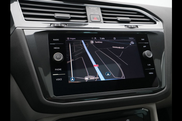 Volkswagen Tiguan 1.4 TSI 245pk eHybrid Elegance Panorama Camera Side Assist Matrix Led 158