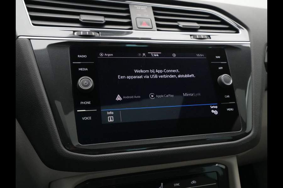 Volkswagen Tiguan 1.4 TSI 245pk eHybrid Elegance Panorama Camera Side Assist Matrix Led 158