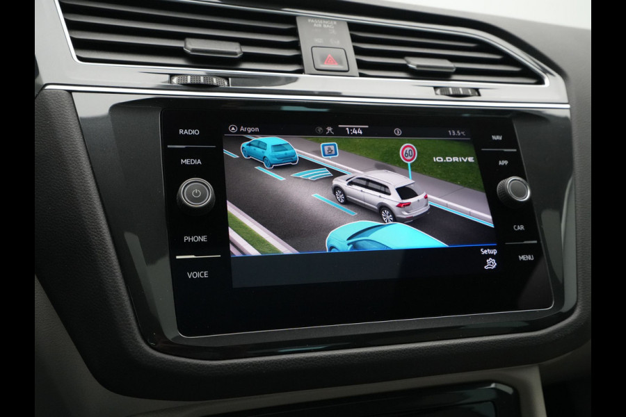 Volkswagen Tiguan 1.4 TSI 245pk eHybrid Elegance Panorama Camera Side Assist Matrix Led 158