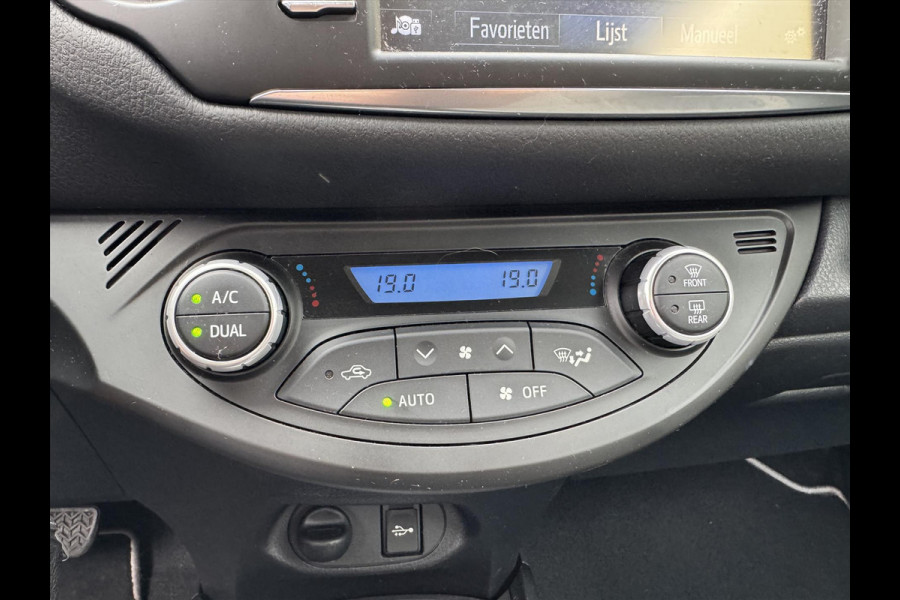 Toyota Yaris 1.5 Hybrid Y20 | Cruise control, Stoelverwarming, Safety Sense