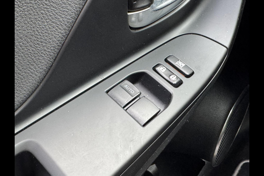 Toyota Yaris 1.5 Hybrid Y20 | Cruise control, Stoelverwarming, Safety Sense