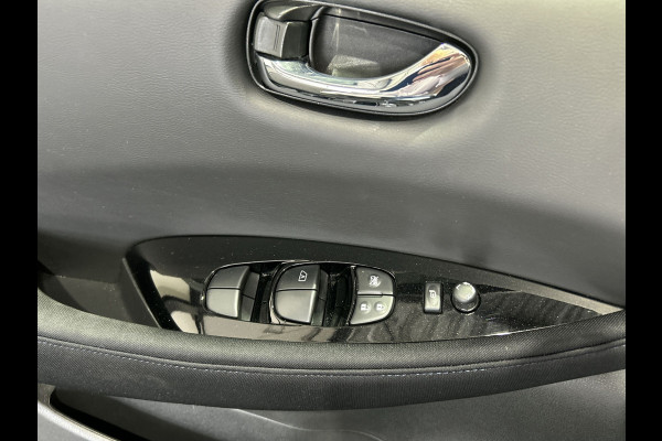 Nissan Leaf N-Connecta 39 kWh | Stoelverwarming | Rondomzicht camera | Adaptive cruise control | SoH ( batterijtest ) 93.8 % score
