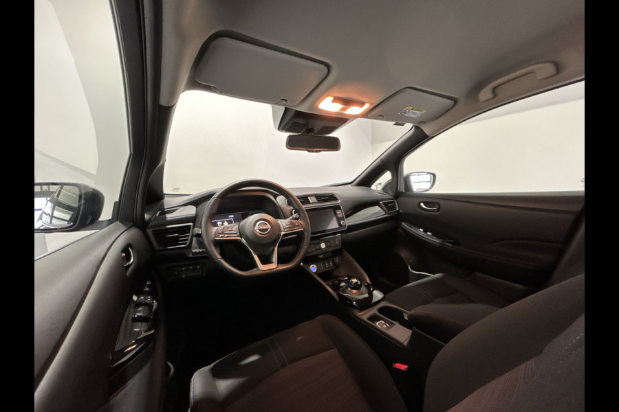 Nissan Leaf N-Connecta 39 kWh | Stoelverwarming | Rondomzicht camera | Adaptive cruise control | SoH ( batterijtest ) 93.8 % score