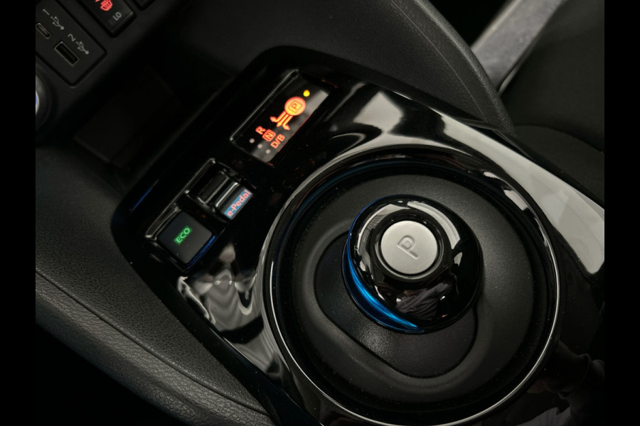 Nissan Leaf N-Connecta 39 kWh | Stoelverwarming | Rondomzicht camera | Adaptive cruise control | SoH ( batterijtest ) 93.8 % score