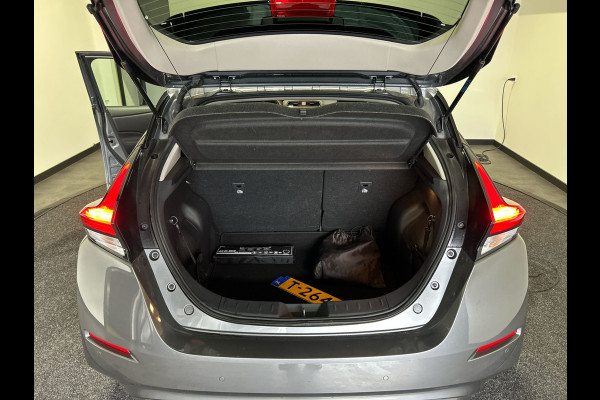 Nissan Leaf N-Connecta 39 kWh | Stoelverwarming | Rondomzicht camera | Adaptive cruise control | SoH ( batterijtest ) 93.8 % score