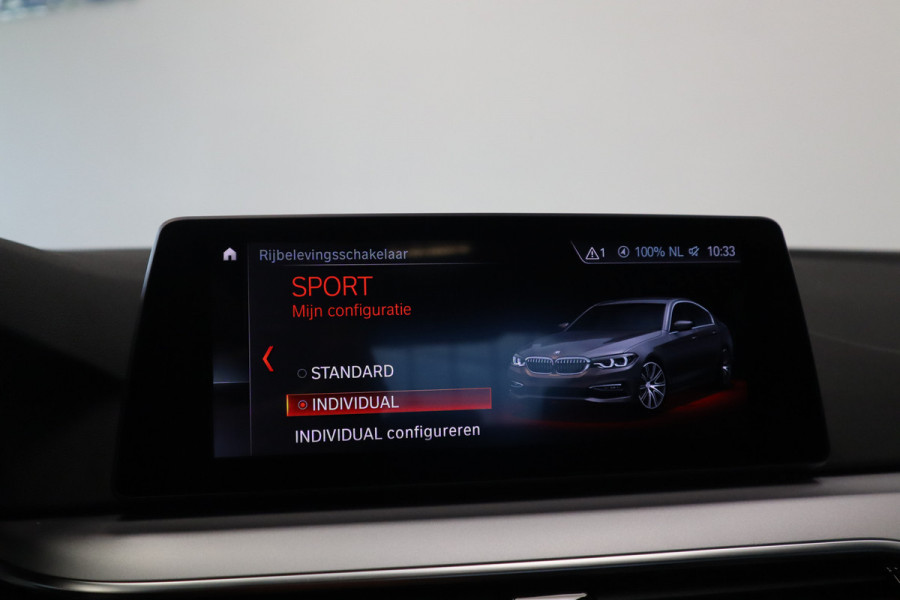 BMW 5 Serie 520i Corporate Lease High Executive Connect drive Navigatie PDC Cruise Control 18LMV Vol Leder