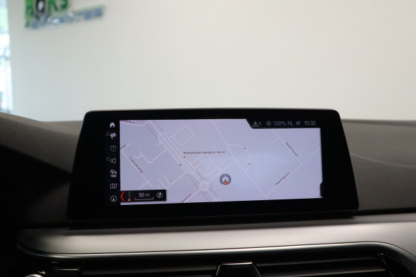 BMW 5 Serie 520i Corporate Lease High Executive Connect drive Navigatie PDC Cruise Control 18LMV Vol Leder