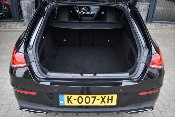 Mercedes-Benz CLA-Klasse Shooting Brake 200 AMG NIGHT | SFEERVERLICHTING | PANORAMADAK | MEMORY SEATS | PREMIUM SOUND | CAMERA