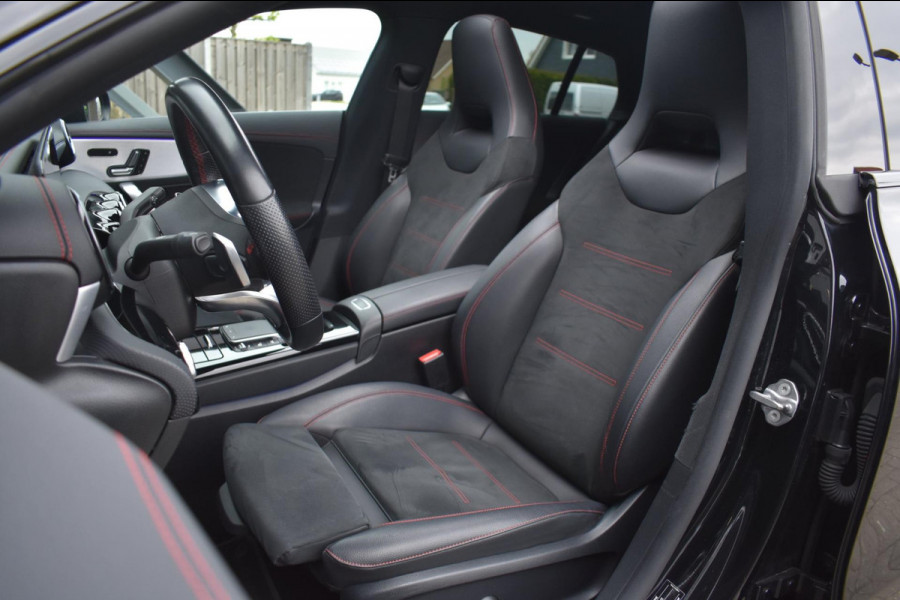Mercedes-Benz CLA-Klasse Shooting Brake 200 AMG NIGHT | SFEERVERLICHTING | PANORAMADAK | MEMORY SEATS | PREMIUM SOUND | CAMERA