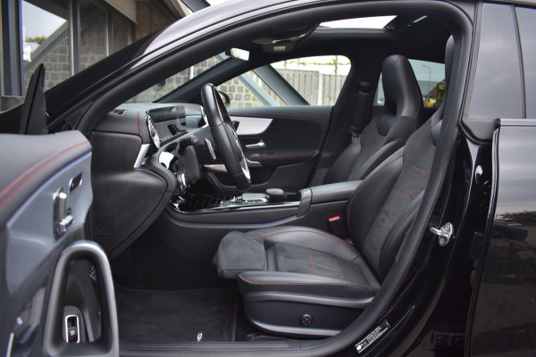 Mercedes-Benz CLA-Klasse Shooting Brake 200 AMG NIGHT | SFEERVERLICHTING | PANORAMADAK | MEMORY SEATS | PREMIUM SOUND | CAMERA
