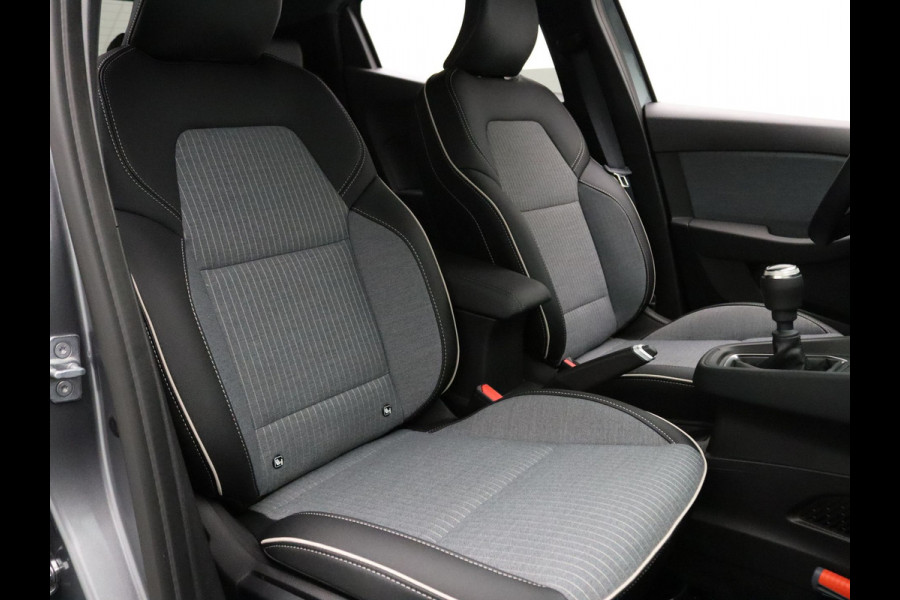Renault Clio TCe 90pk GPF techno Camera | Cruise | Navi | Parksens. achter | Stoel-/stuurverw.