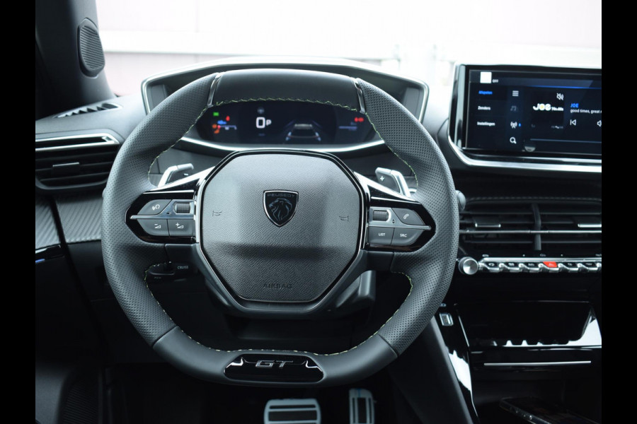 Peugeot 2008 1.2 Hybrid 136 GT | CAMERA + SENSOREN | CARPLAY | NAVI | ADAPTIVE C.C.