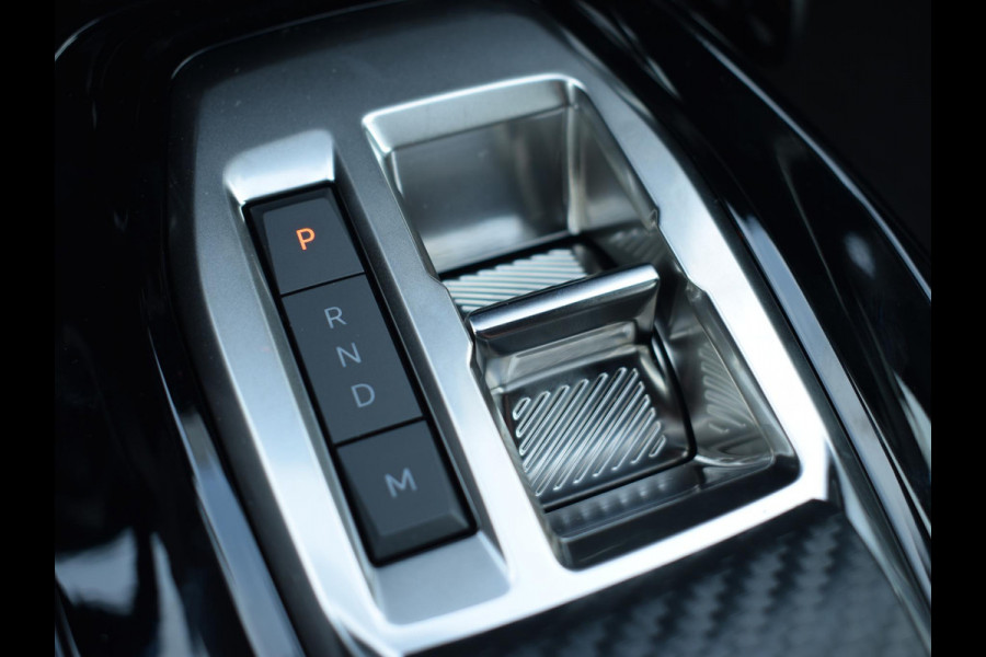 Peugeot 2008 1.2 Hybrid 136 GT | CAMERA + SENSOREN | CARPLAY | NAVI | ADAPTIVE C.C.