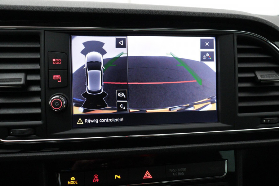 Seat Leon 2.0 TSI FR (PANORAMADAK, DIGITALE DASHBOARD, CARPLAY, BEATS, ADAPTIVE CRUISE, STOELVERWARMING, DEALER ONDERHOUDEN)