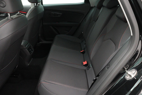 Seat Leon 2.0 TSI FR (PANORAMADAK, DIGITALE DASHBOARD, CARPLAY, BEATS, ADAPTIVE CRUISE, STOELVERWARMING, DEALER ONDERHOUDEN)