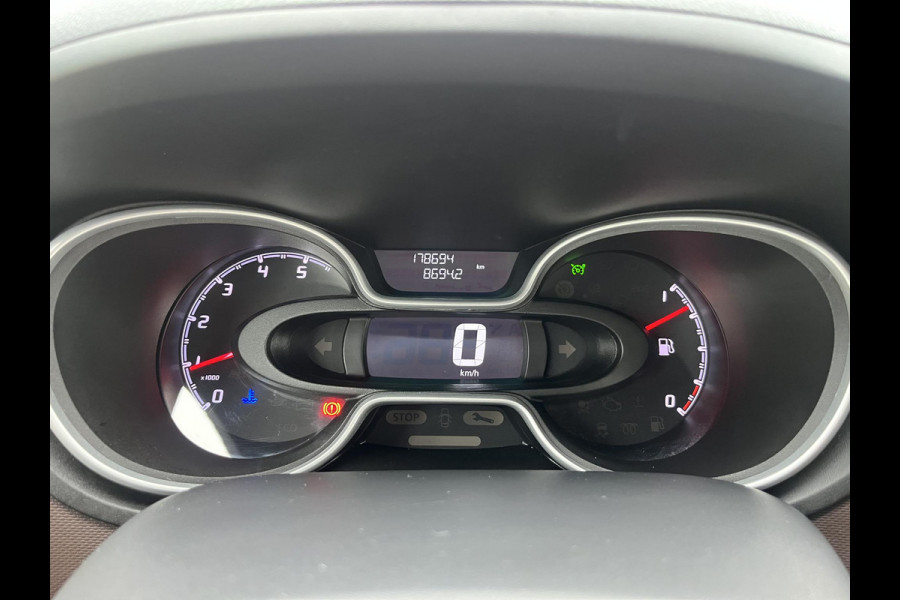 Fiat Talento 2.0 MultiJet L2H1 SX DC | SCI | 145pk| Dubbele Cabine | Trekhaak | Dub. Schuifdeur | Cruise control | Navigatie | Lichtmetaal | 5 zitplaatsen | Achteruitrijcamera | Apple Carplay / Android auto