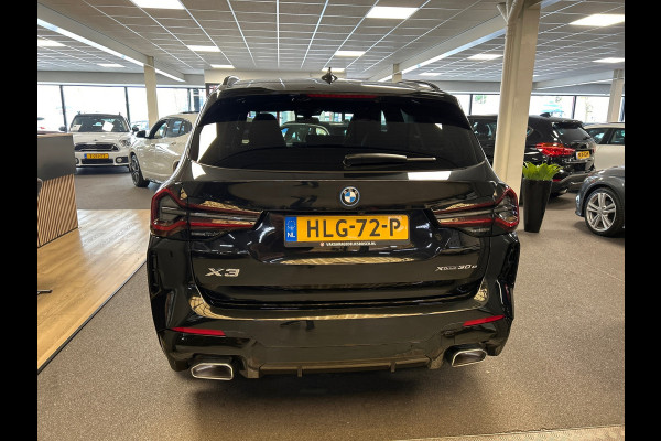 BMW X3 XDrive30e High Executive M-sport / sportstoelen / head-up/Panorama-dak