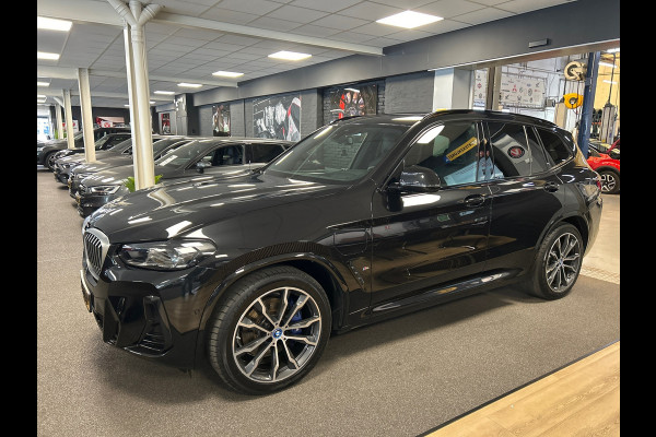BMW X3 XDrive30e High Executive M-sport / sportstoelen / head-up/Panorama-dak