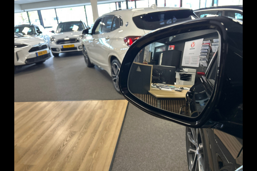 BMW X3 XDrive30e High Executive M-sport / sportstoelen / head-up/Panorama-dak