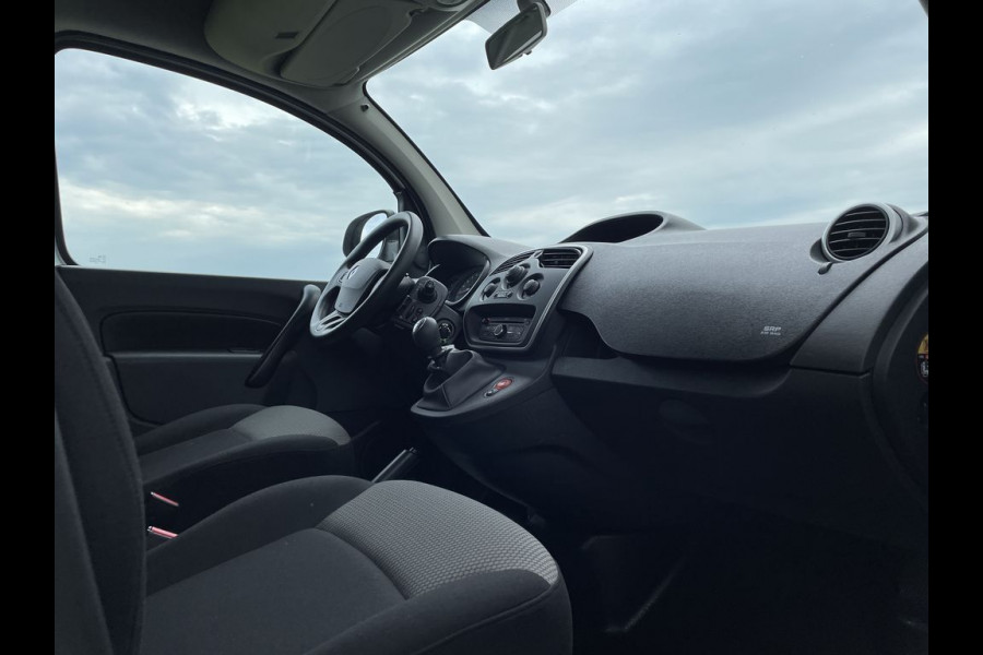Renault Kangoo 1.5 dCi E6 110pk Maxi R-link Lease €143p/m Airco, Navi, PDC, Inrichting, onderhoudshistorie aanwezig