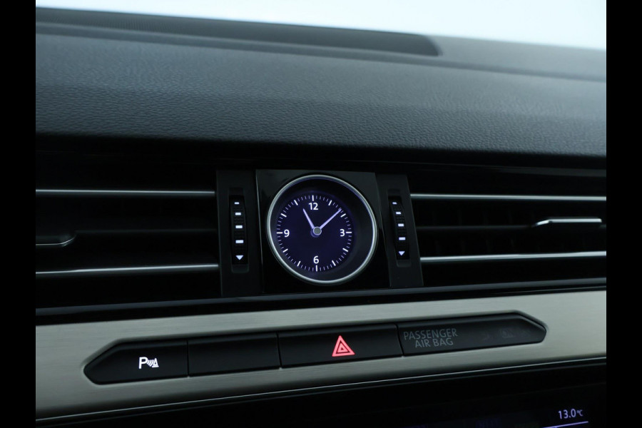 Volkswagen Passat Variant 1.4 TSI ACT Highline Business R-LINE