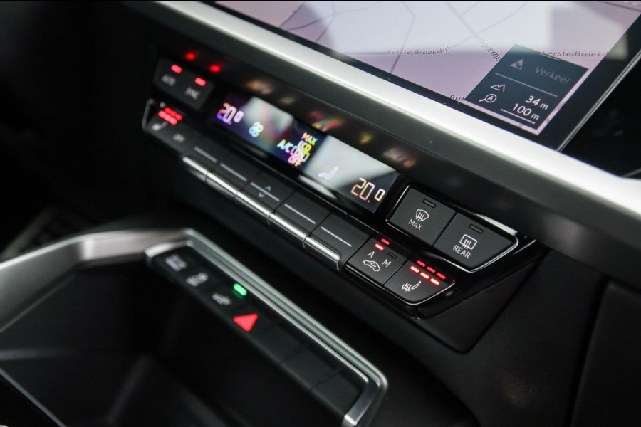 Audi A3 Sportback 40 TFSI e PHEV S Edition S-line 204pk S-Tronic! Panoramadak|Virtual Cockpit|Kuipstoelen|LED Matrix|Camera|Black