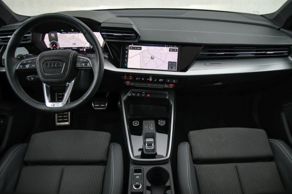 Audi A3 Sportback 40 TFSI e PHEV S Edition S-line 204pk S-Tronic! Panoramadak|Virtual Cockpit|Kuipstoelen|LED Matrix|Camera|Black