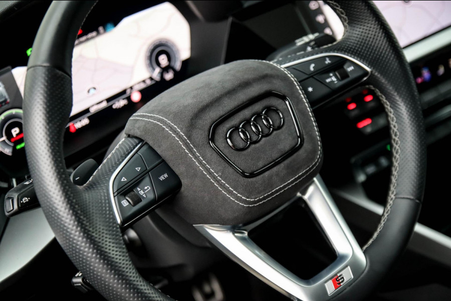 Audi A3 Sportback 40 TFSI e PHEV S Edition S-line 204pk S-Tronic! Panoramadak|Virtual Cockpit|Kuipstoelen|LED Matrix|Camera|Black