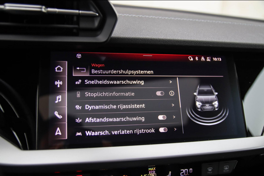 Audi A3 Sportback 40 TFSI e PHEV S Edition S-line 204pk S-Tronic! Panoramadak|Virtual Cockpit|Kuipstoelen|LED Matrix|Camera|Black