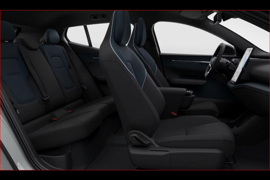 Volvo EX30 272PK Ext. Range Plus Nu van €46.002 Voor €38.502! / Adaptieve Cruise Control/ Dodehoek Detectie / Parkeersensoren/ Achteruitrijcamera/ Warmtepomp/ Google Services/