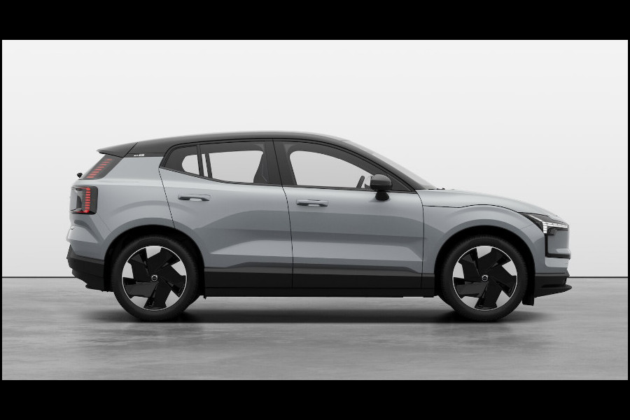 Volvo EX30 272PK Ext. Range Plus Nu van €47.150 Voor €39.650! / Adaptieve Cruise Control/ Dodehoek Detectie / Parkeersensoren voor en achter/ Achteruitrijcamera/ Warmtepomp/ Google Services/