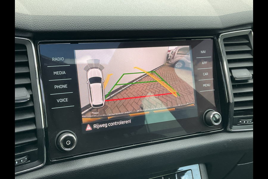 Škoda Kodiaq 1.5 TSI Business Edition Automaat Pano Trekhaak Canton-Sound Elek.klep Nav/Cam!