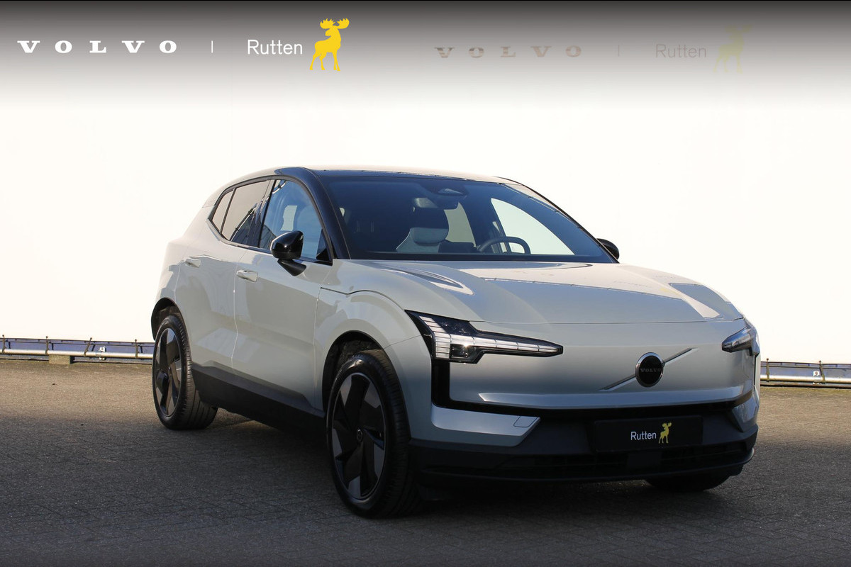 Volvo EX30 Single Motor Extended Range Plus 69 kWh Google Services / 19" lichtmetalen velgen / Parkeer sensoren voor en achter met parkeercamera achter / Adaptieve Cruise Control Volvo EX30 Single Motor Extended Range Plus 69 kWh Google Services / 19" lichtmetalen velgen / Parkeer sensoren voor en achter met parkeercamera achter / Adaptieve Cruise Control