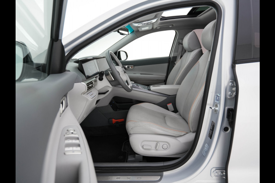 Hyundai NEXO FCEV Plus Pack [ HYDROGENIUM ] (INCL-BTW) (WATERSTOF) *PANO | NAPPA-FULL-LEATHER | NAVI-FULLMAP | ADAPT.CRUISE |  FULL-LED | KEYLESS | DAB |  KRELL-AUDIO | WIDESCREEN-COCKPIT | SURROUND-VIEW | SHIFT-PADDLES | COMFORT-SEATS